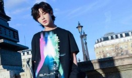 最新爆料郑爽和黄明昊,甜蜜互动引网友热议